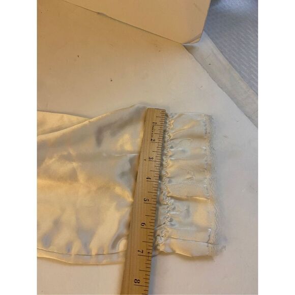 Nicole made in USA union tag Small White Satin lace gown #67436 ruffle pink bow - Picture 6 of 8